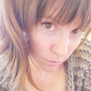 Meet your Posher, Alexia